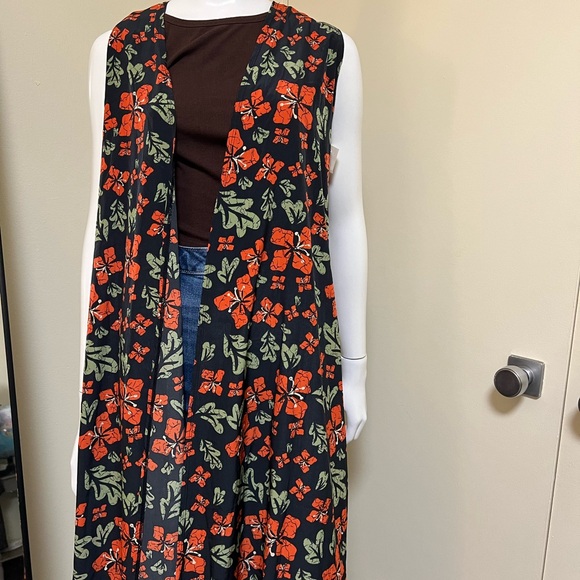 LuLaRoe Tops - NWT - Lularoe floral long cardigan - Size XS